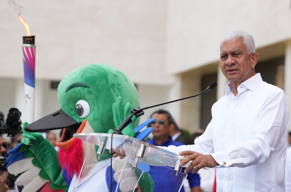 Presidente de la Cámara del Senado de la República Dominicana, Ricardo de los Santos. (Crédito: Prensa Santo Domingo 2026)