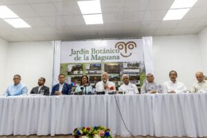 Ministro Bautista deja iniciados trabajos de construcción del Jardín Botánico de La Maguana